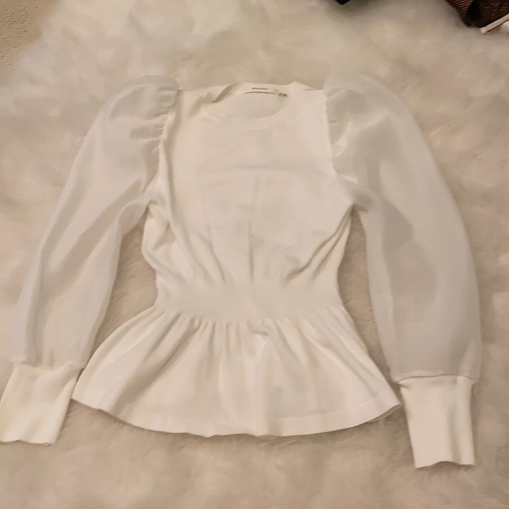 White long sleeve blouse